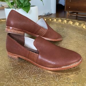 Matt Bernson brown leather loafers. Worn once!